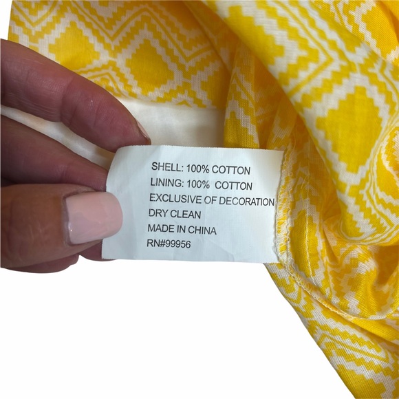 ShoshAnna Yellow/White Geometric Tunic CoverUp - Picture 9 of 15